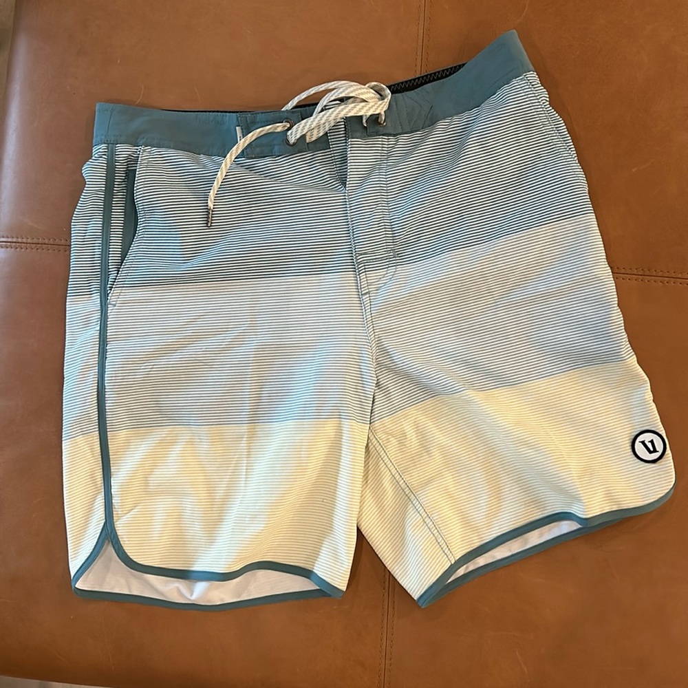 Vuori Cruise Boardshort Men’s 32